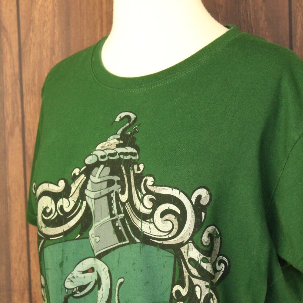 Harry Potter Shop at Platform 9 3/4 Official T shirt, Size M Slytherin Green - Picture 8 of 10